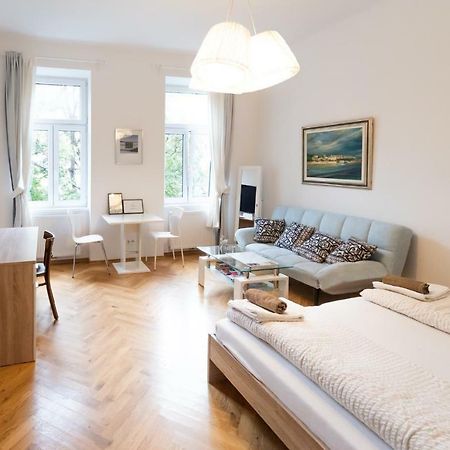 Prater Studio Next Fair, Un, Wu And City Center Apartment เวียนนา ภายนอก รูปภาพ