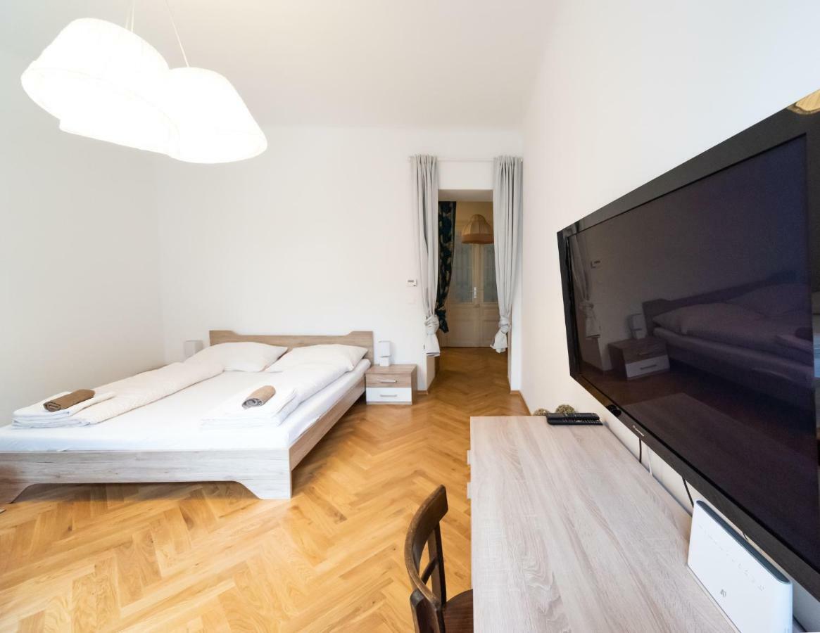 Prater Studio Next Fair, Un, Wu And City Center Apartment เวียนนา ภายนอก รูปภาพ